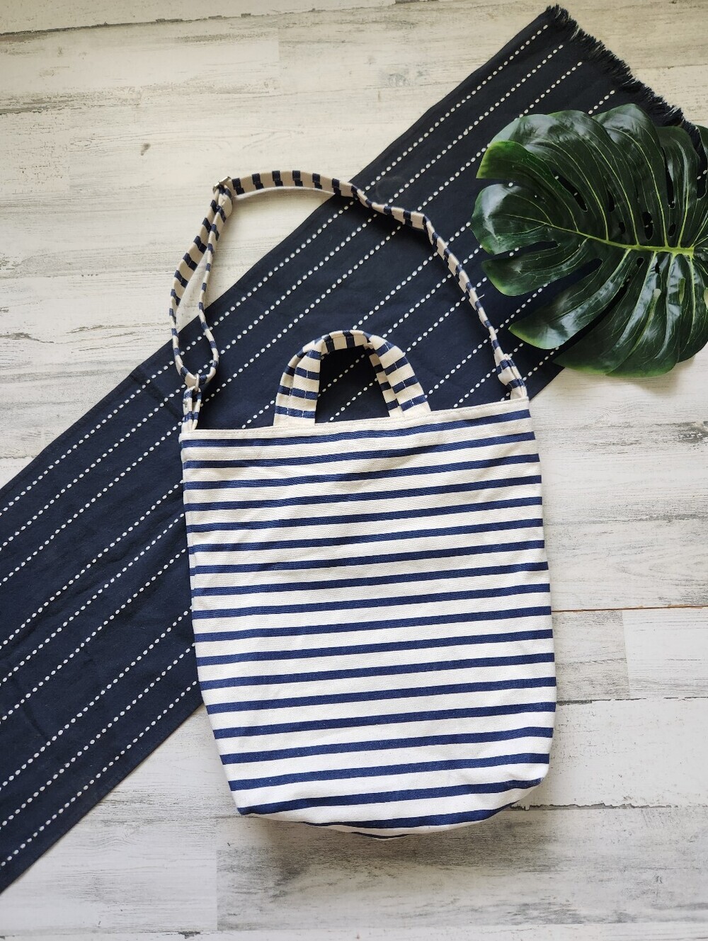 Baggu Horizontal Zip Duck Bag Tote Canvas Blue Cream Stripe